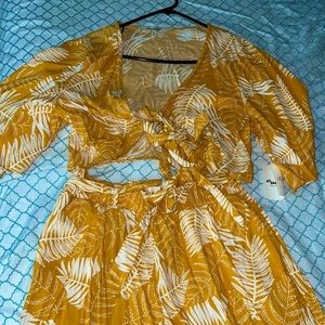 Tropical Matching Set - tie top & flowly pants